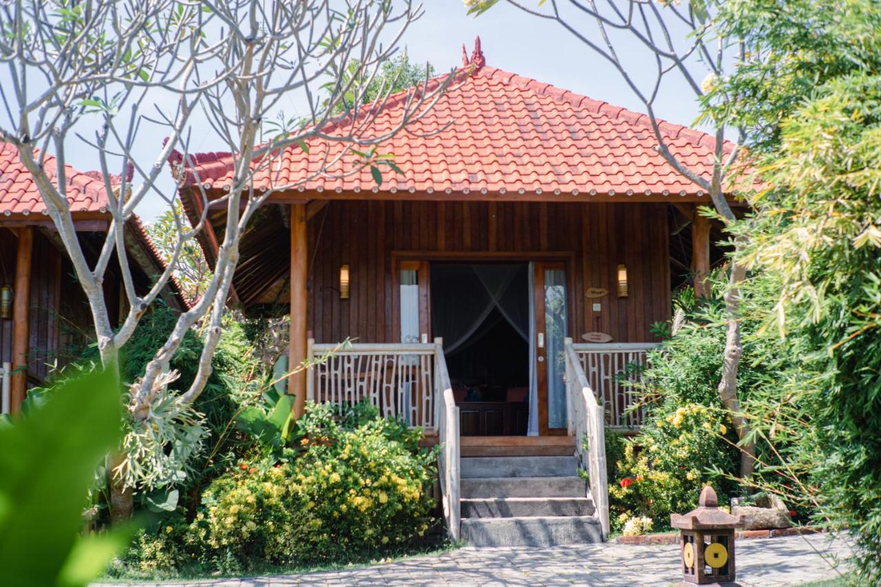 Odiyana Bali Retreat Hotel Banyuwedang Екстериор снимка
