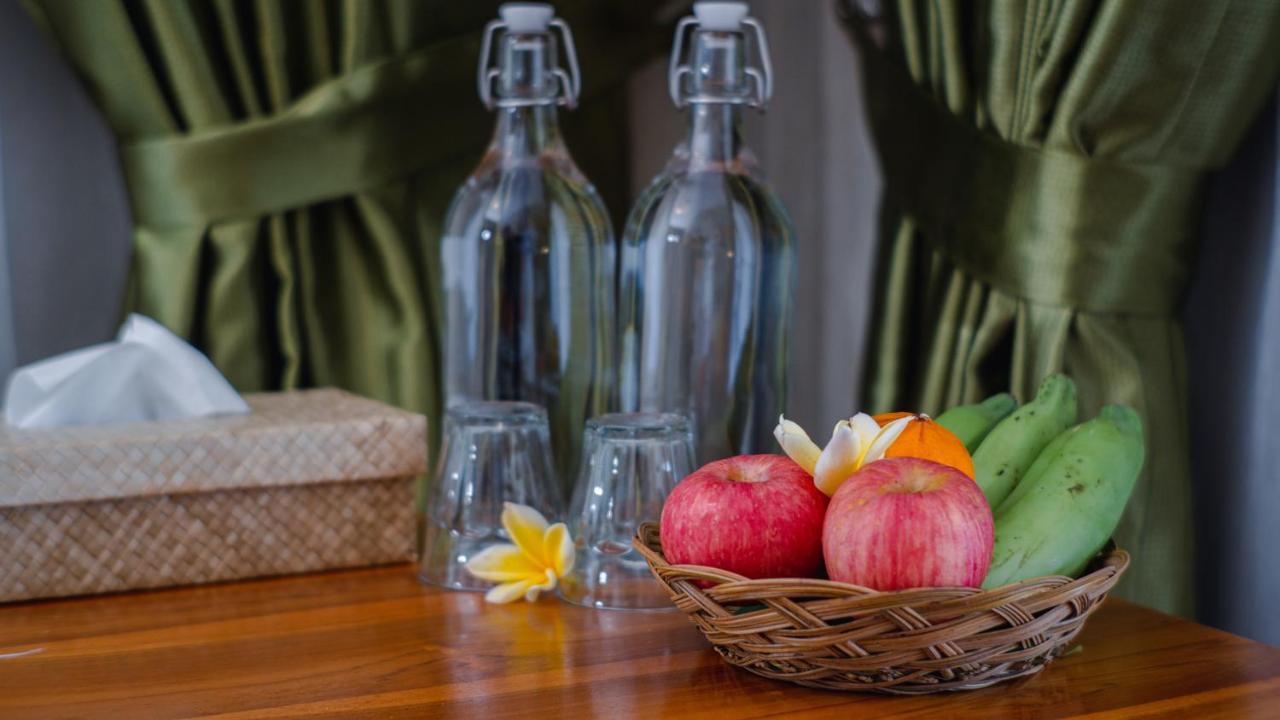 Odiyana Bali Retreat Hotel Banyuwedang Екстериор снимка