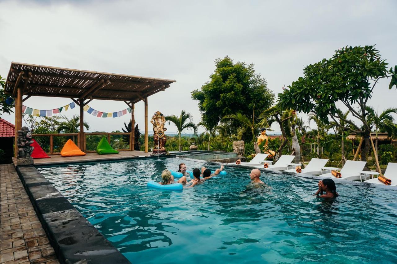 Odiyana Bali Retreat Hotel Banyuwedang Екстериор снимка